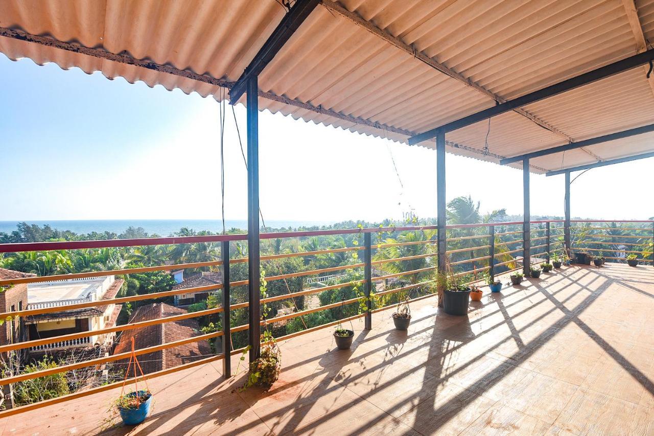 Fabexpress The Voyage Morjim Exterior foto