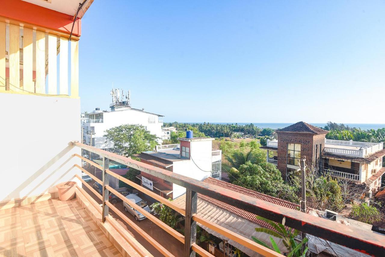 Fabexpress The Voyage Morjim Exterior foto